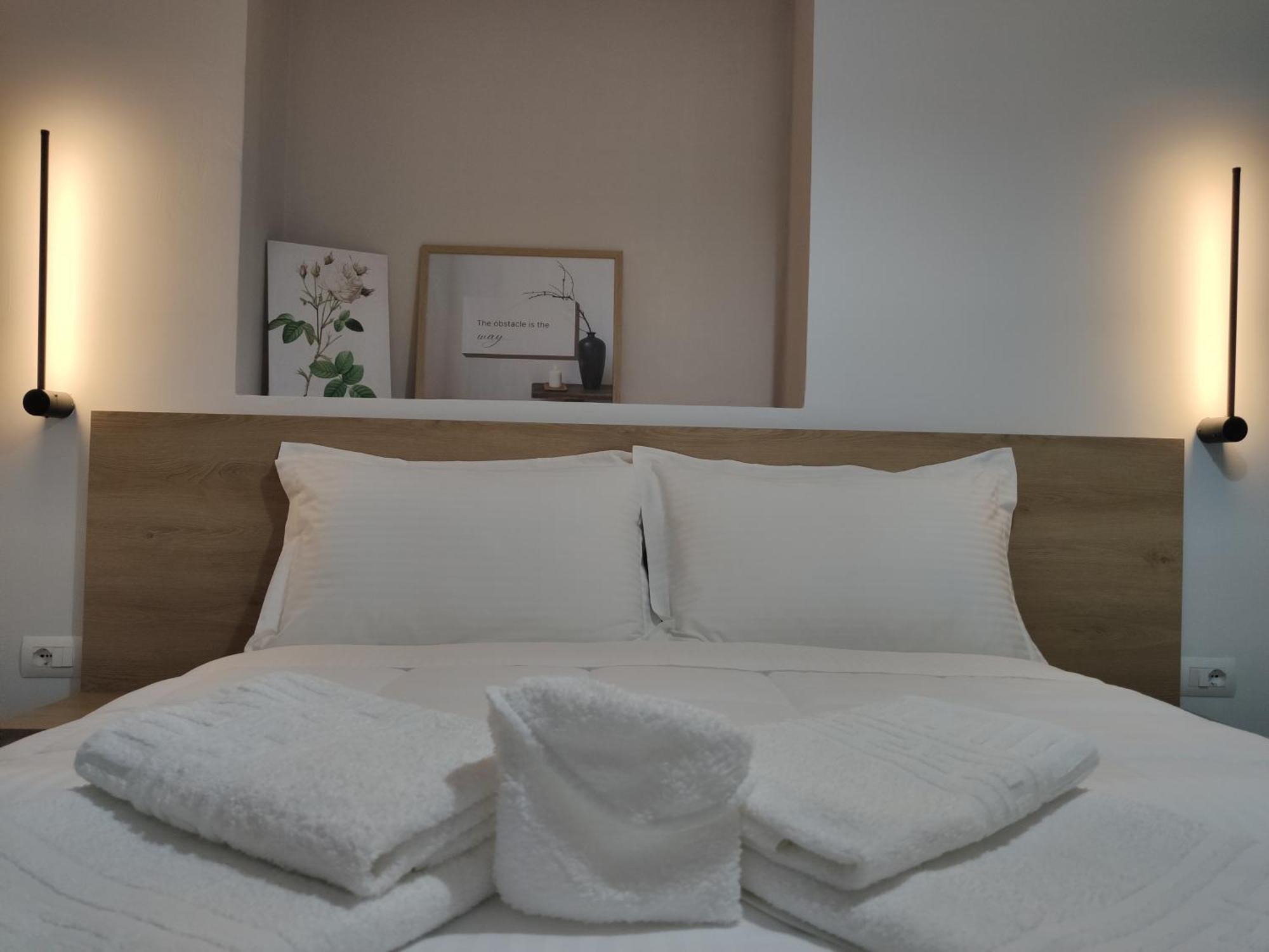 Elvish Garden Boutique B&B Берат Екстер'єр фото